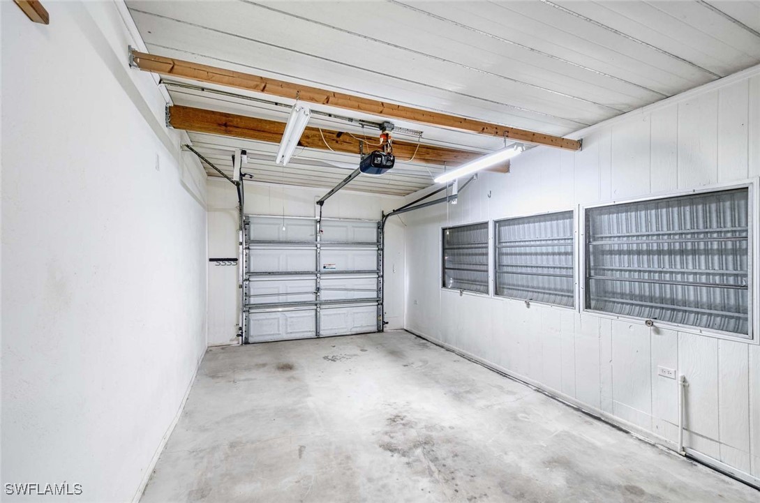 2 Bed ManufacturedHome for Sale in Naples, FL, $295,000 — photo 7
