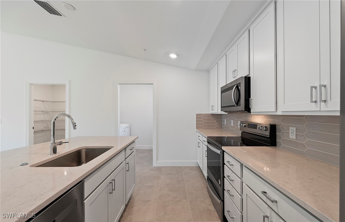3 Bed Townhouse for Sale in Del Webb, FL, $274,990 — photo 7