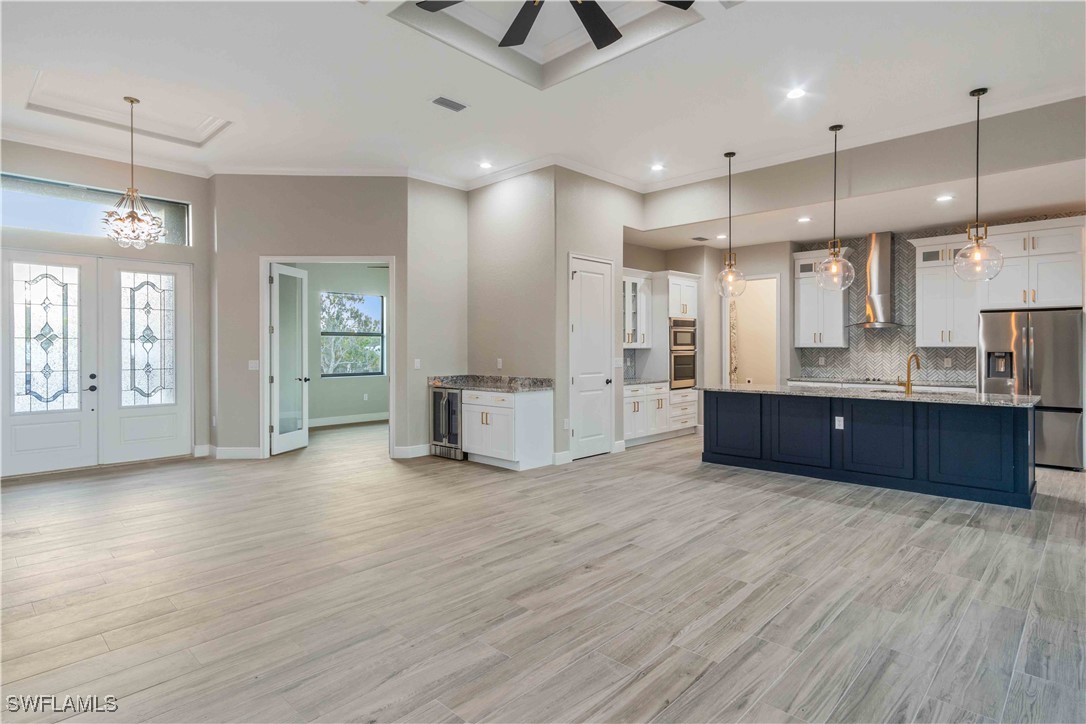 3 Bed Pool Home for Sale in Windward Isle, photo 7