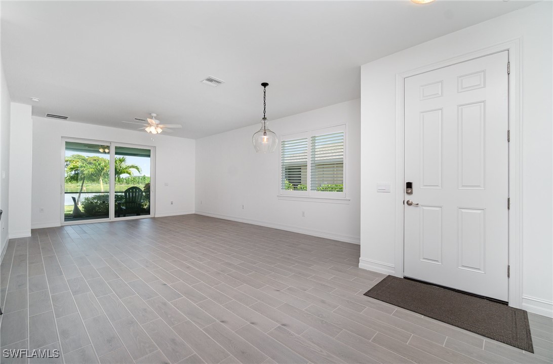 2 Bed Waterfront Home for Sale in Punta Gorda, FL — photo 7