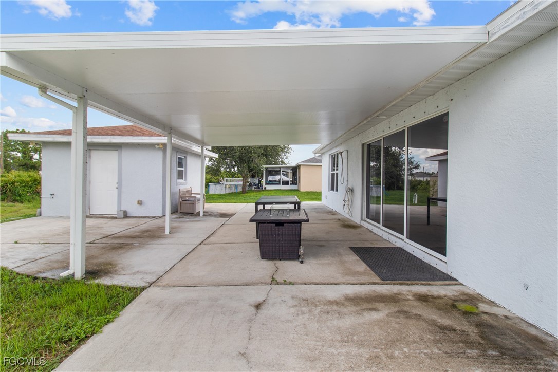 4 Bed SingleFamilyResidence for Sale in Lehigh Acres, FL — photo 7