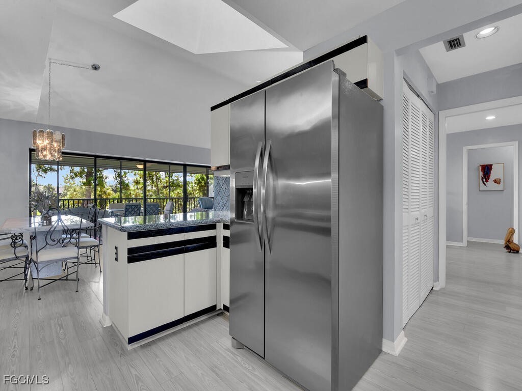 2 Bed Condominium for Sale in Naples, FL, $230,000 — photo 7