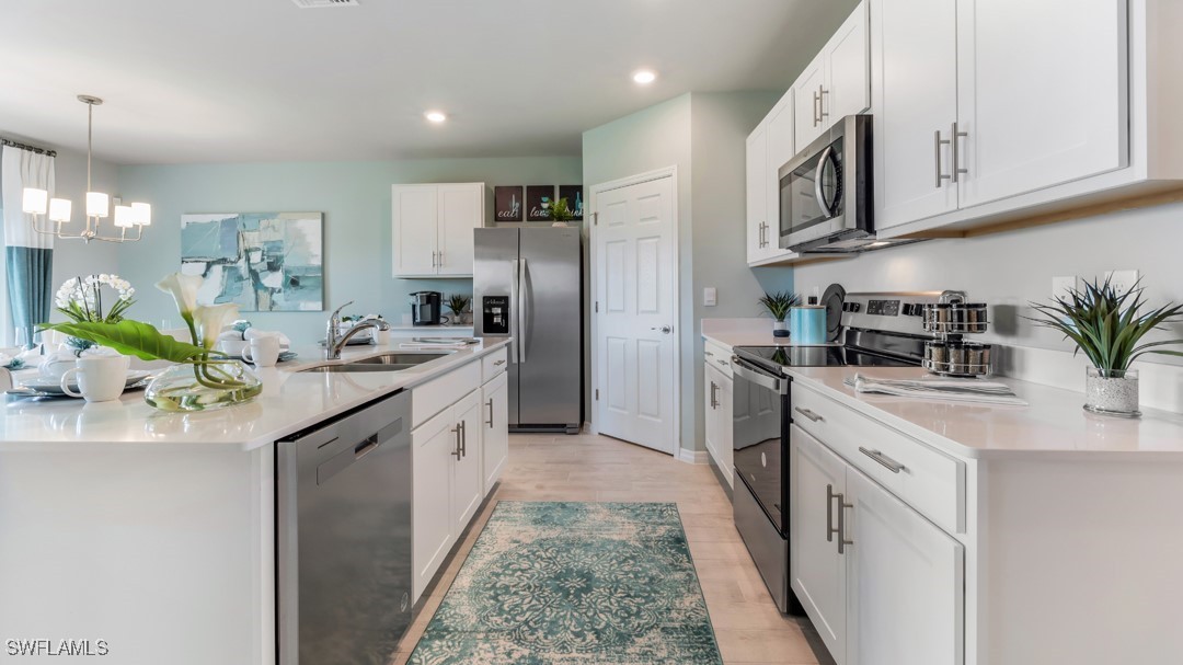 4 Bed SingleFamilyResidence for Sale in Port Labelle, photo 7