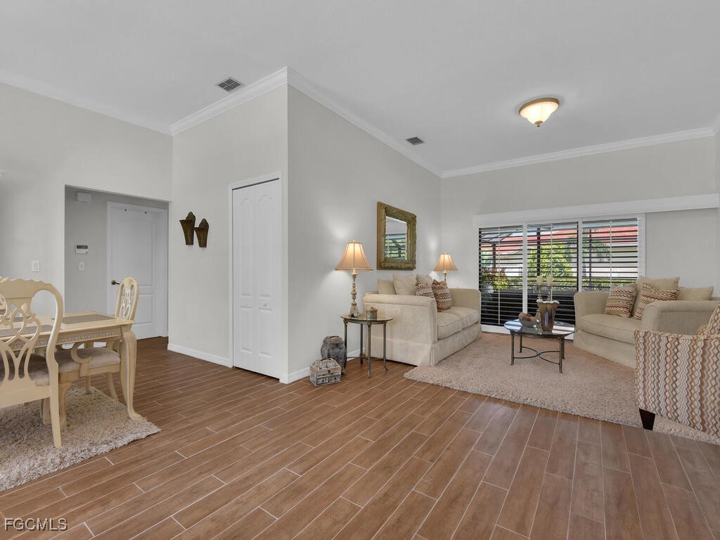 4 Bed Pool Home for Sale in Eagle Ridge, photo 7