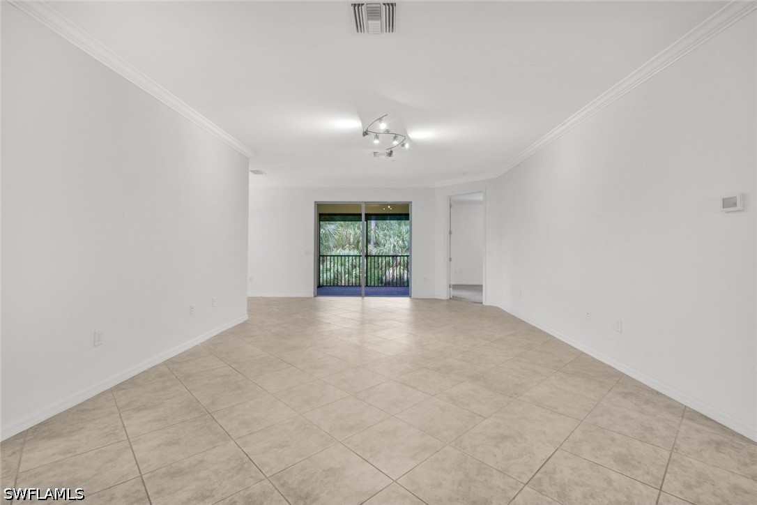 3 Bed Condominium for Sale in Hideaway Cove, photo 7