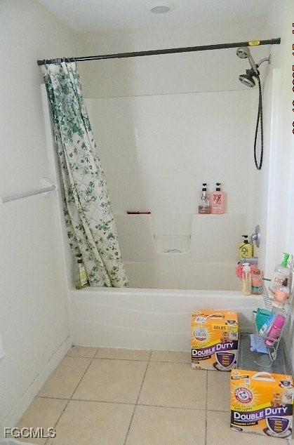 3 Bed SingleFamilyResidence for Sale in Cape Coral, photo 7