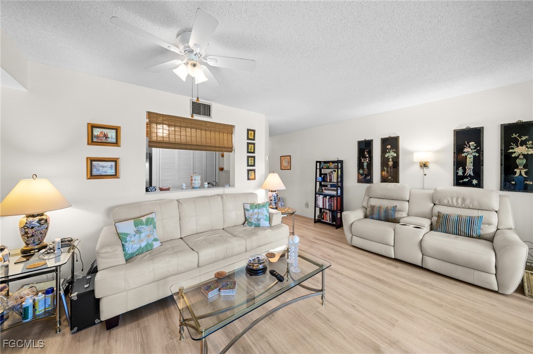 1 Bed Waterfront Home for Sale in Seven Lakes, FL, $75,000 — photo 7