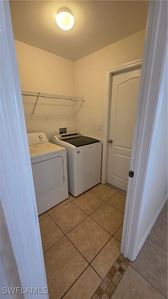 3 Bed SingleFamilyResidence for Sale in Cape Coral, FL — photo 7