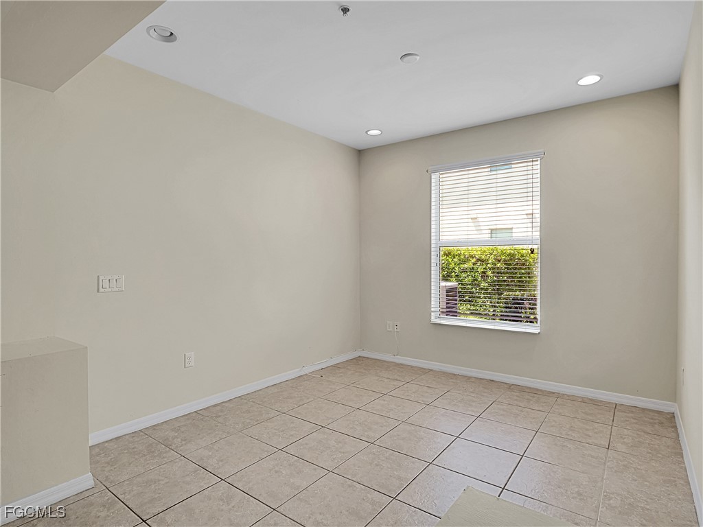 2 Bed Condominium for Sale in Abaco, photo 7