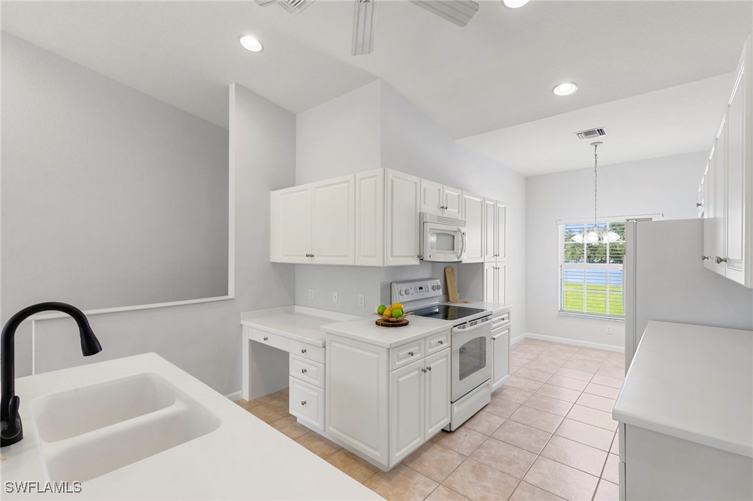 2 Bed Condominium for Sale in Orchid Cove, FL, $249,500 — photo 7