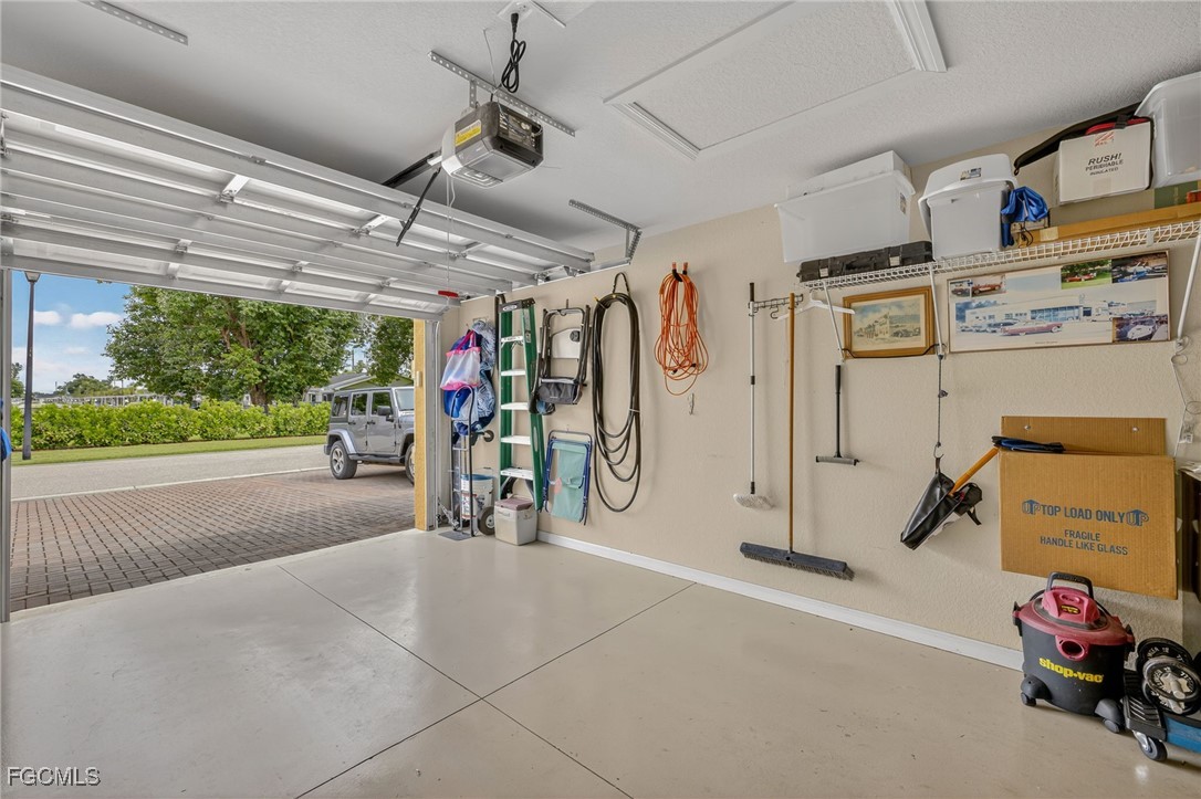 2 Bed Condominium for Sale in Palmetto Cove, FL, $295,000 — photo 7
