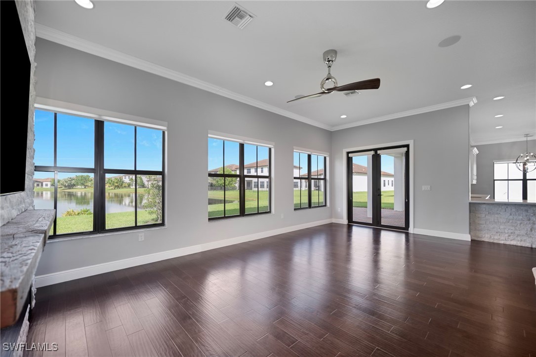5 Bed SingleFamilyResidence for Sale in Maple Ridge, FL — photo 7