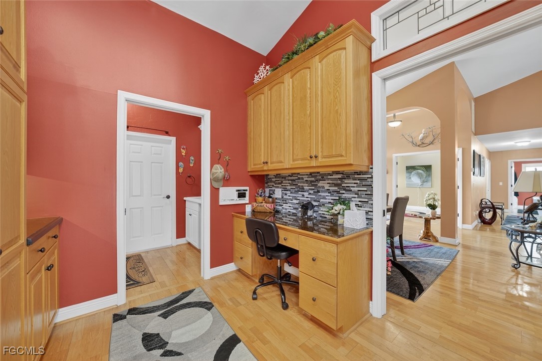 4 Bed Pool Home for Sale in Fort Myers, photo 7