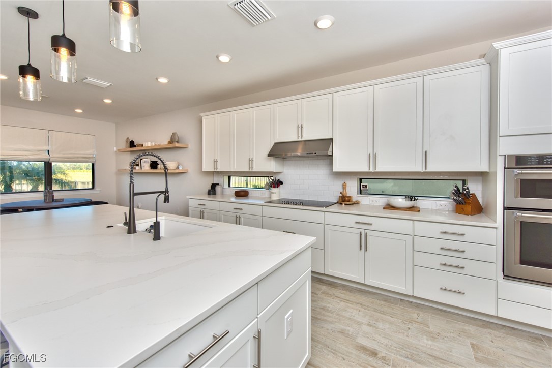 4 Bed SingleFamilyResidence for Sale in Estero, photo 7