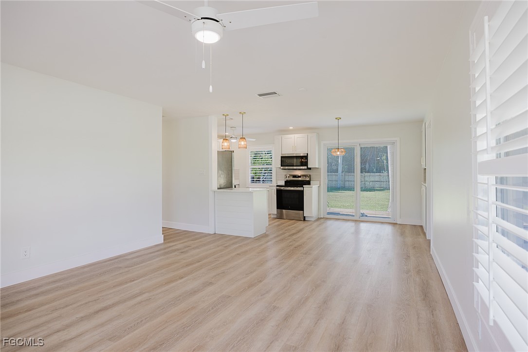 3 Bed SingleFamilyResidence for Sale in Punta Gorda, FL — photo 7