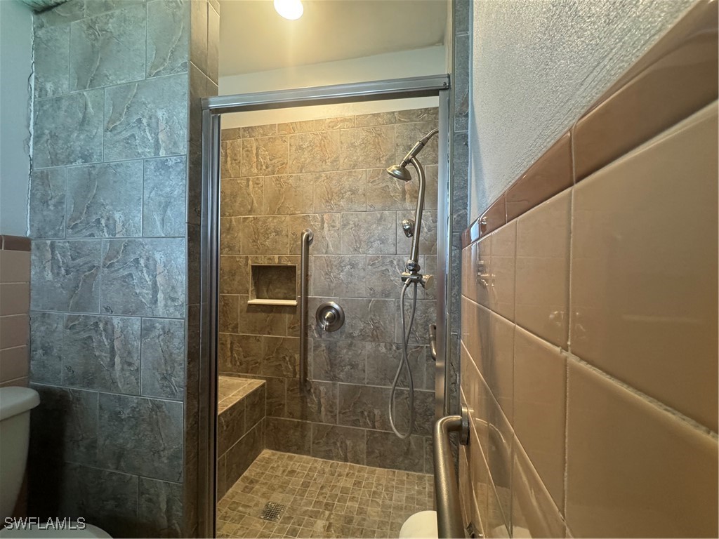 3 Bed SingleFamilyResidence for Sale in Immokalee, FL — photo 7