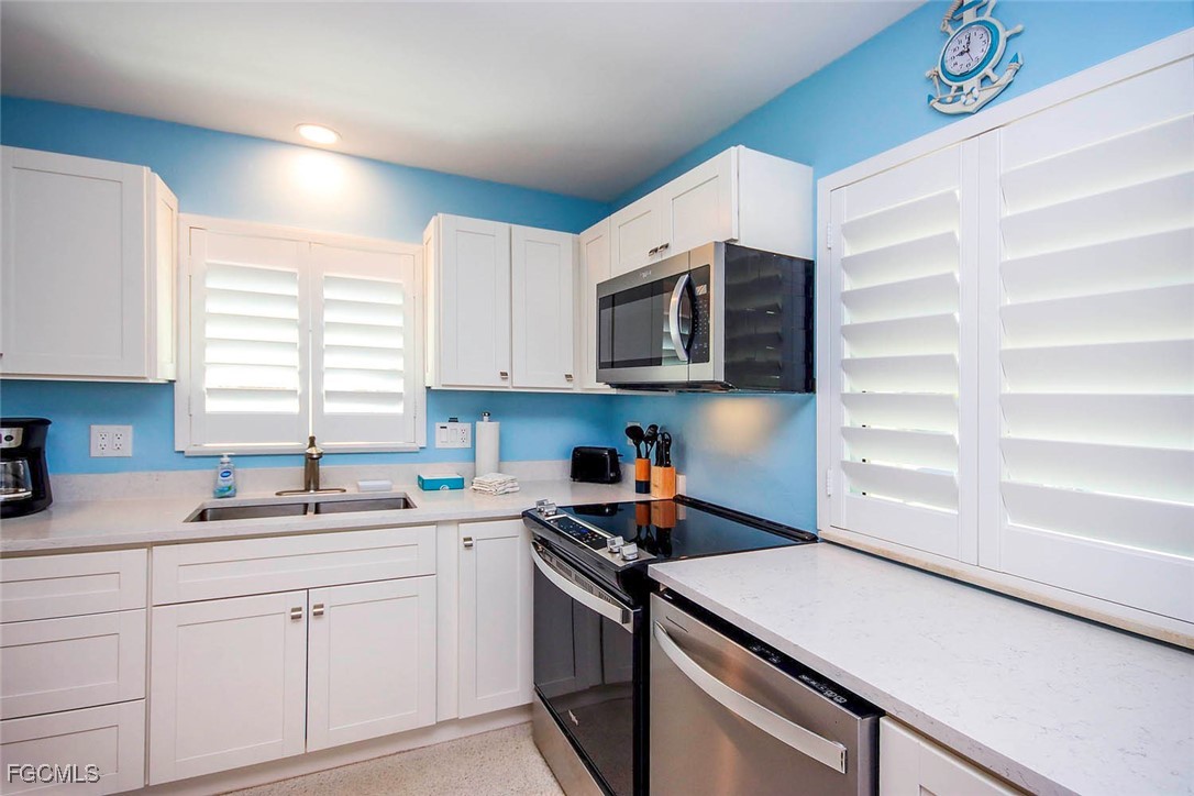 2 Bed Condominium for Sale in Sanibel, photo 7
