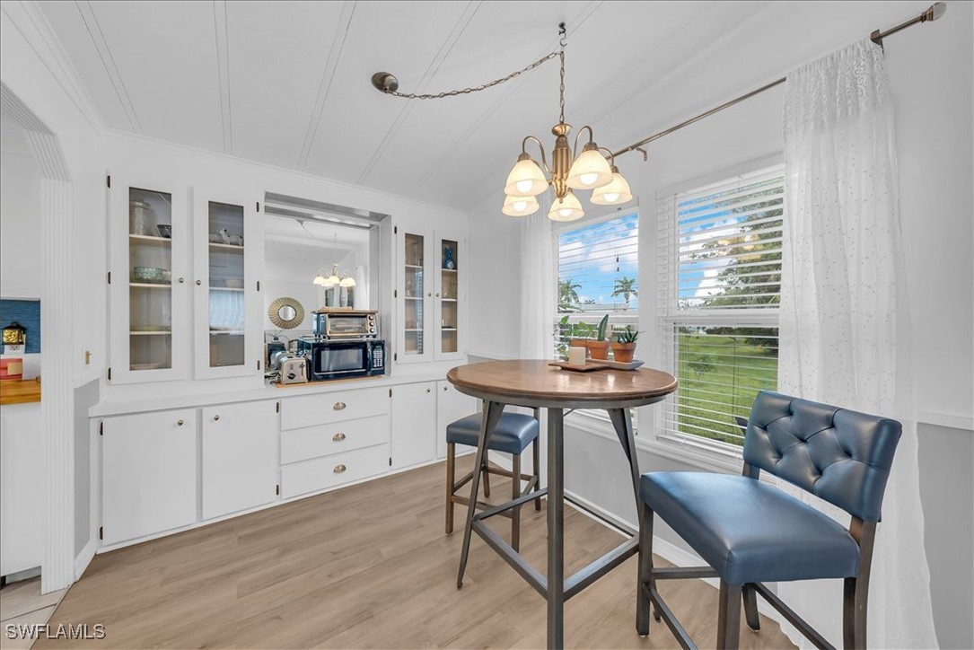 2 Bed ManufacturedHome for Sale in Naples, photo 7