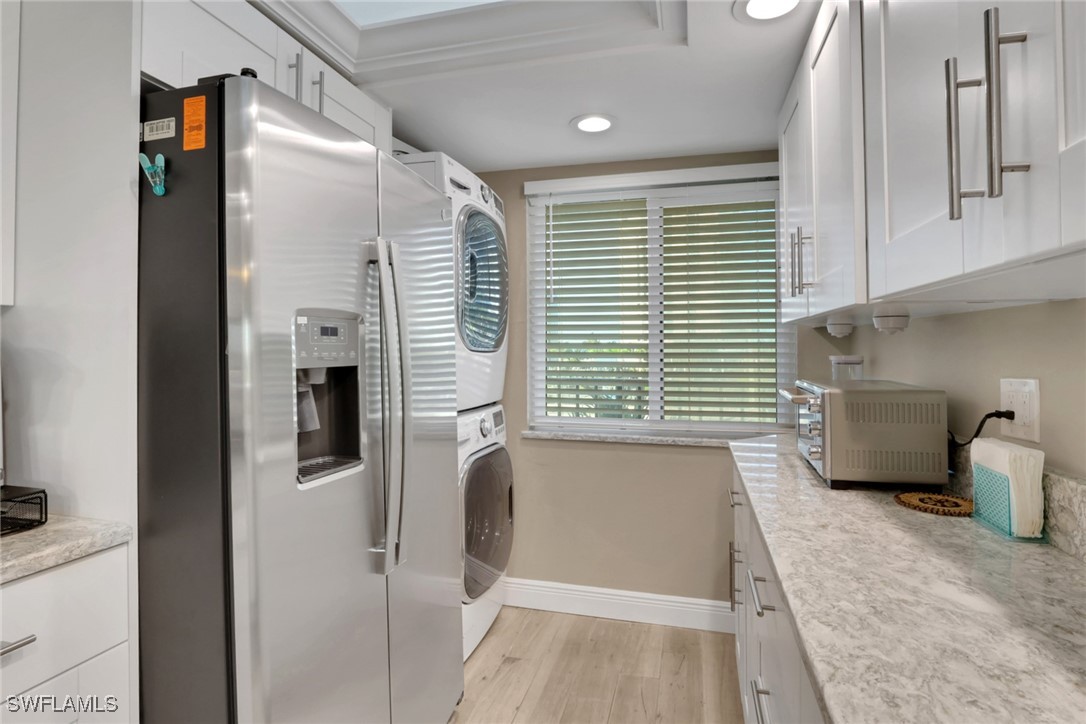 2 Bed Condominium for Sale in Fort Myers Beach, FL, $349,900 — photo 7