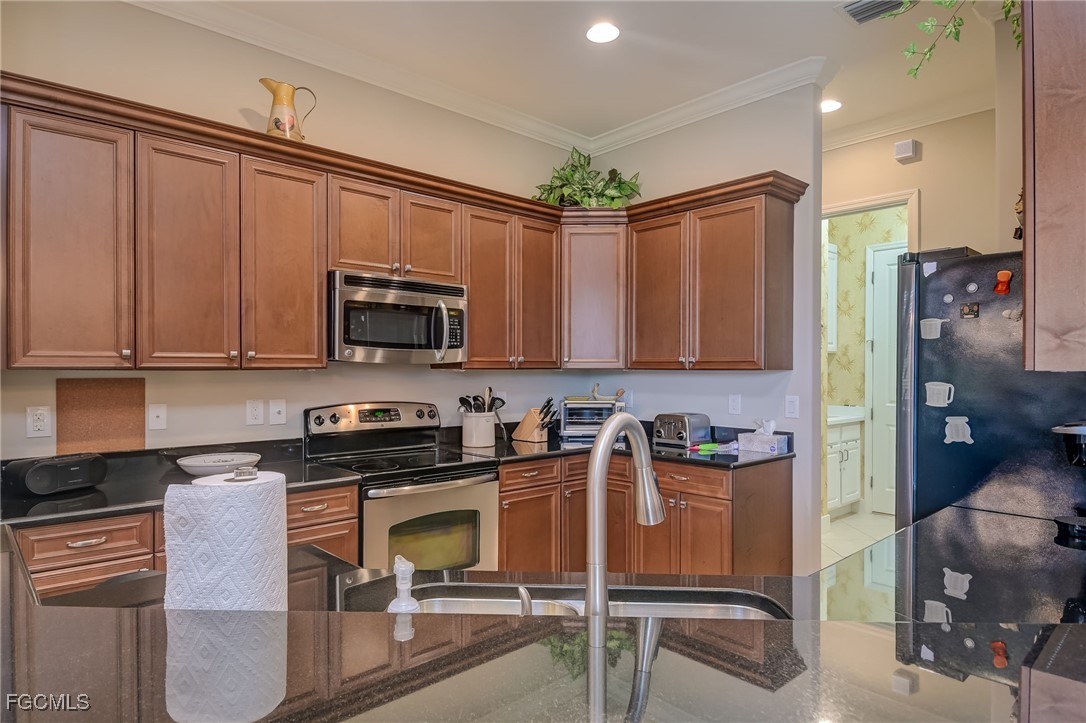 2 Bed Pool Home for Sale in Paseo, FL, $610,000 — photo 7