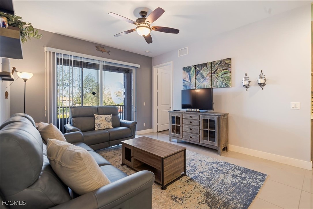 2 Bed Condominium for Sale in Royal Pointe, photo 7