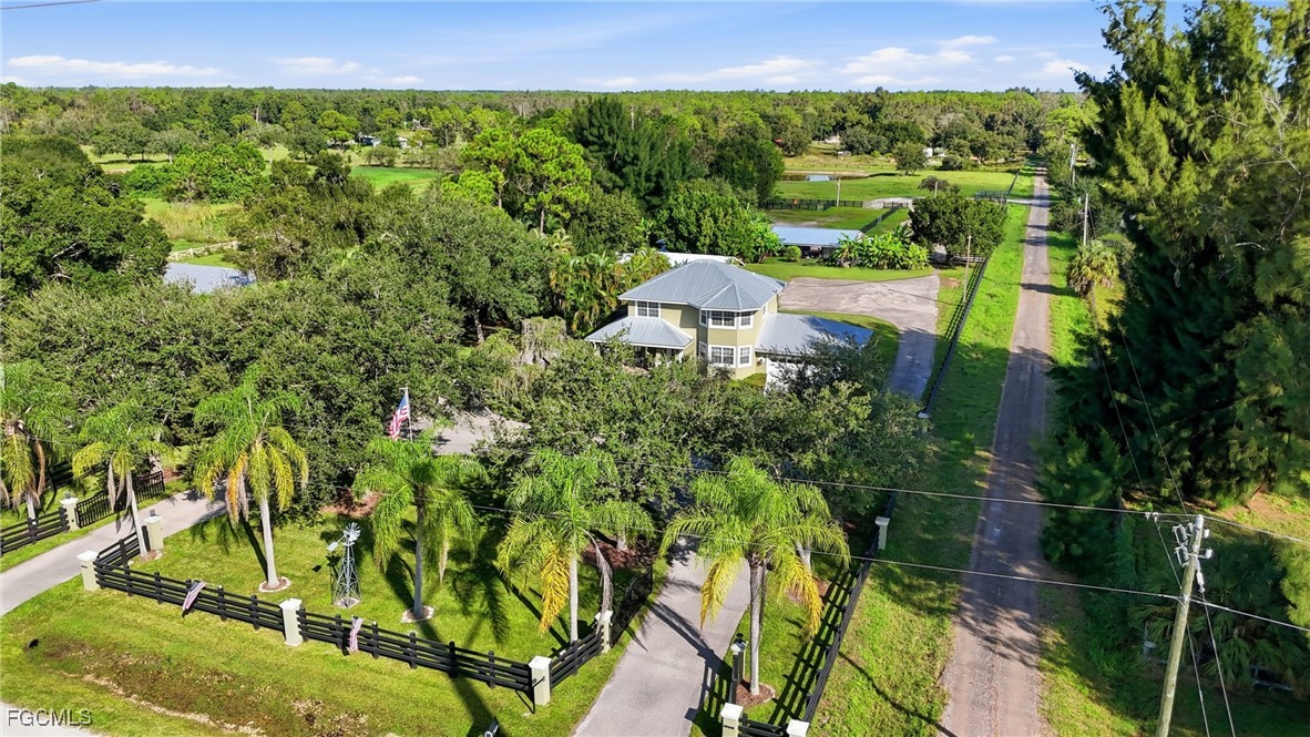 3 Bed Pool Home for Sale in North Fort Myers, photo 7