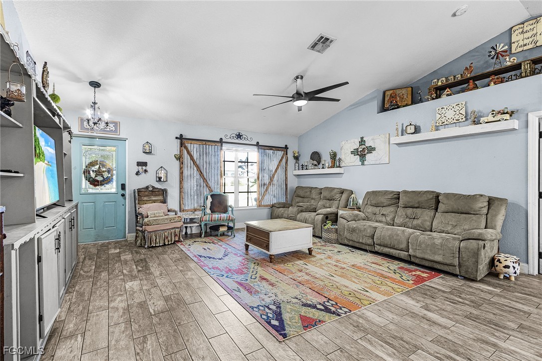 4 Bed SingleFamilyResidence for Sale in Cape Coral, photo 7