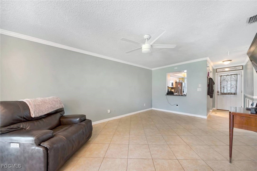 2 Bed Condominium for Sale in Cape Coral, photo 7