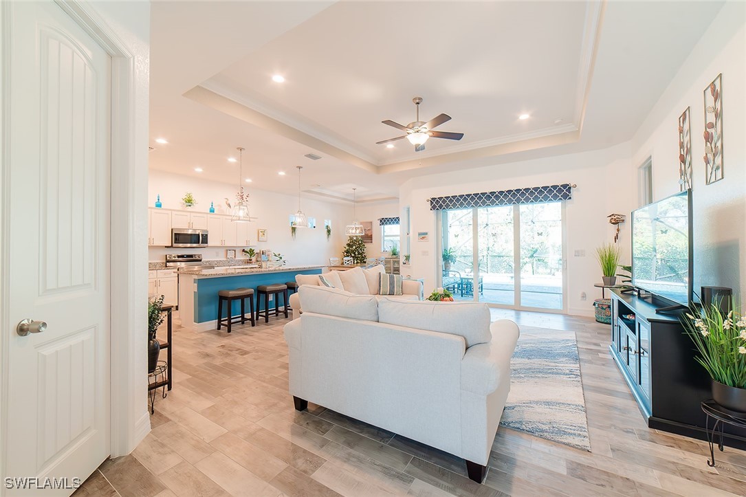 3 Bed Pool Home for Sale in Rotonda Heights, photo 7