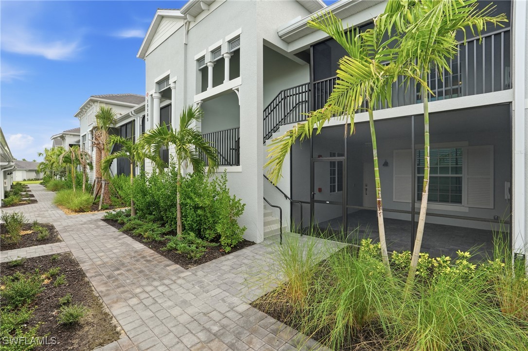 2 Bed Condominium for Sale in Webbs Reserve, FL, $287,000 — photo 7