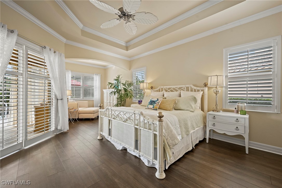 5 Bed Pool Home for Sale in Bella Terra, photo 7