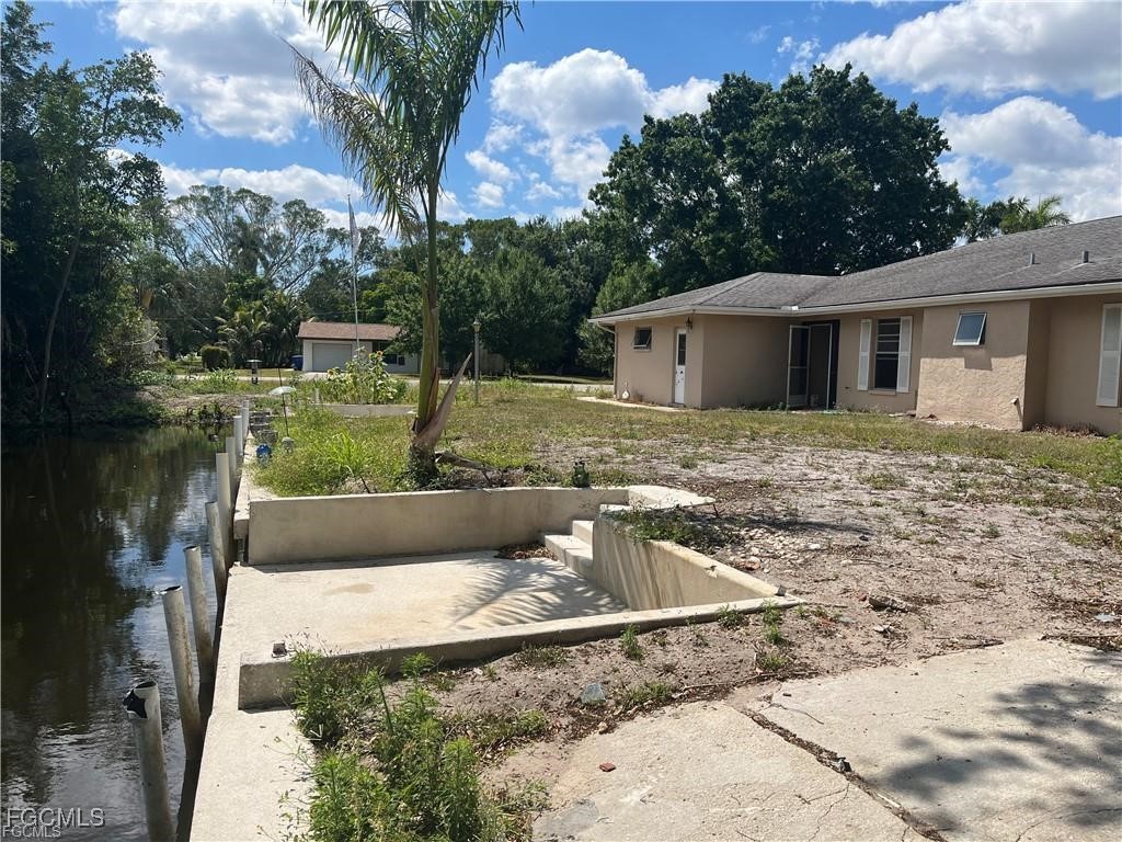 3 Bed Waterfront Home for Sale in Fort Myers, photo 7
