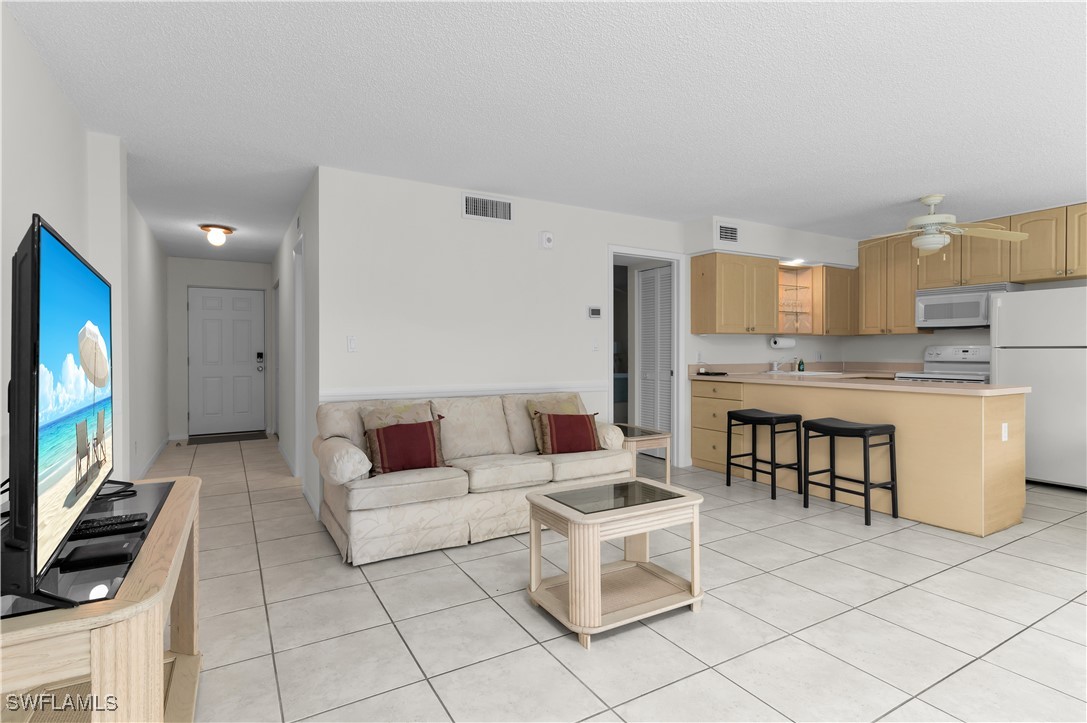 1 Bed Condominium for Sale in Marco Island, FL — photo 7