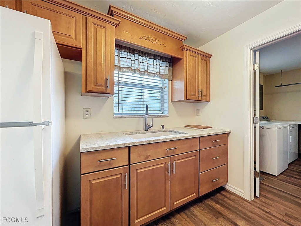 3 Bed SingleFamilyResidence for Sale in Fort Myers, photo 7
