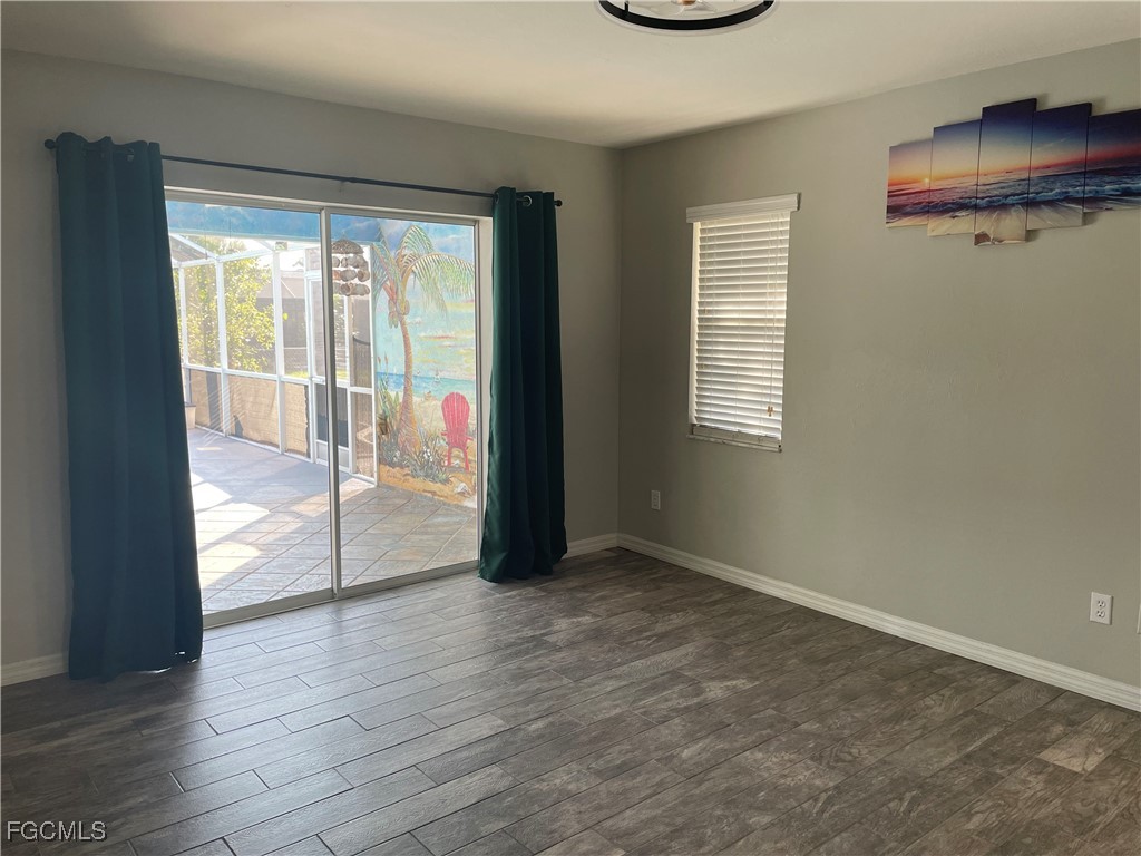 3 Bed Pool Home for Sale in Cape Coral, photo 7
