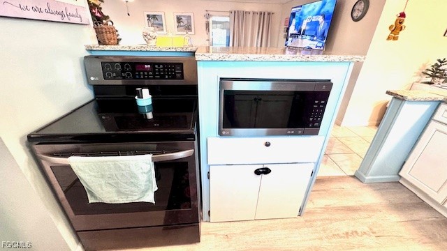 2 Bed ManufacturedHome for Sale in Old Bridge Village, FL — photo 7