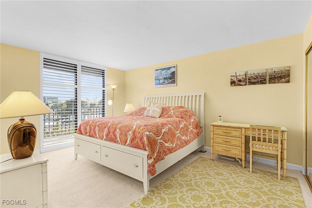 2 Bed Waterfront Home for Sale in Seascape Condo, FL — photo 7