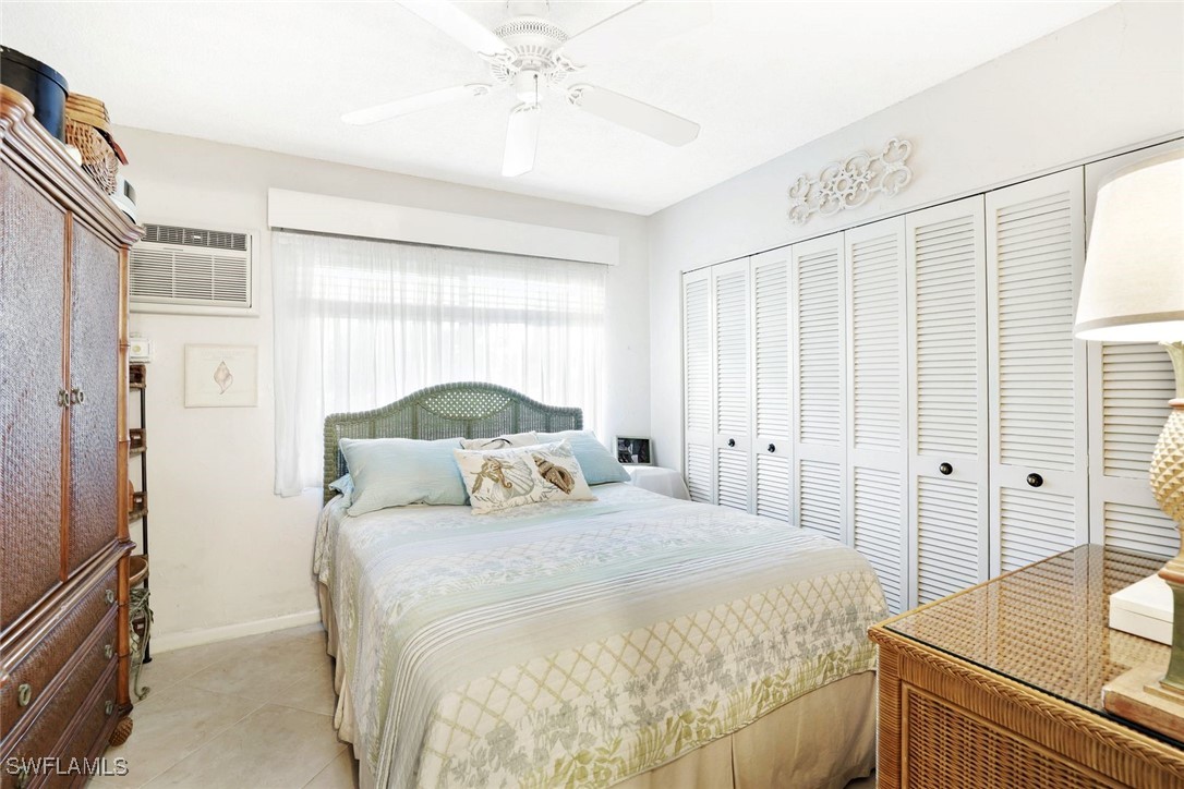 1 Bed Condominium for Sale in Marco Island, FL, $265,000 — photo 7