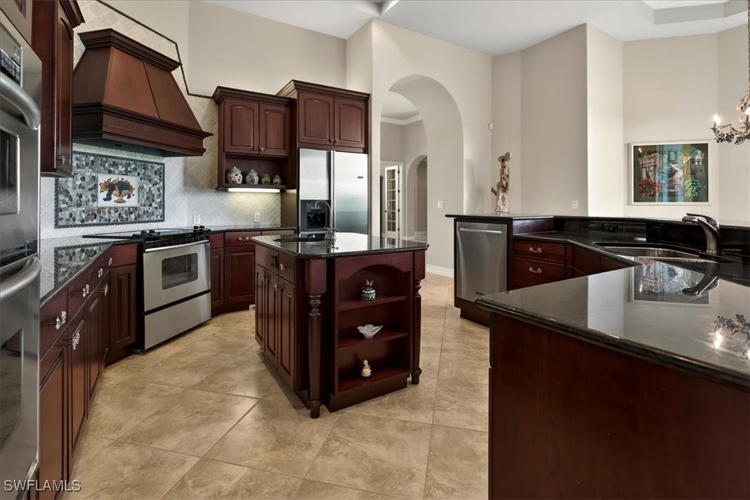 3 Bed Pool Home for Sale in Naples, photo 7