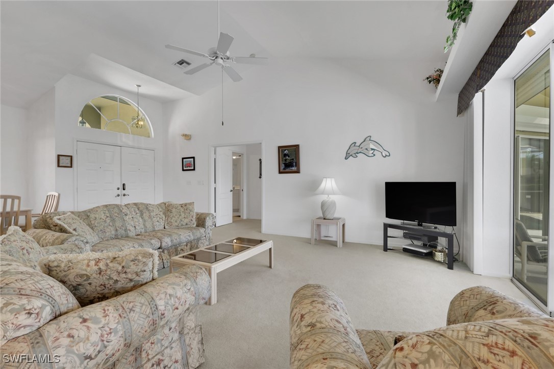 3 Bed Pool Home for Sale in Briarwood, photo 7