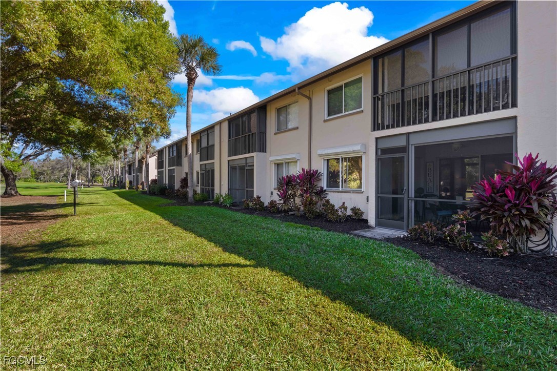 2 Bed Condominium for Sale in Fort Myers, FL, $178,000 — photo 7