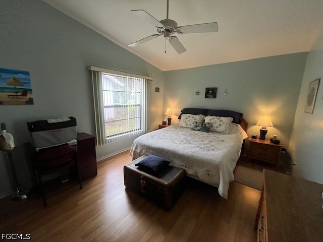 2 Bed SingleFamilyResidence for Sale in North Fort Myers, photo 7
