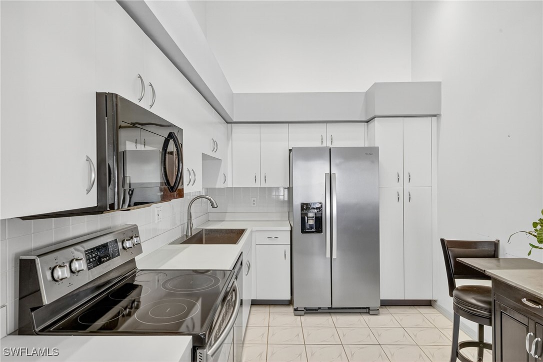 3 Bed Attached for Sale in Estero, photo 7