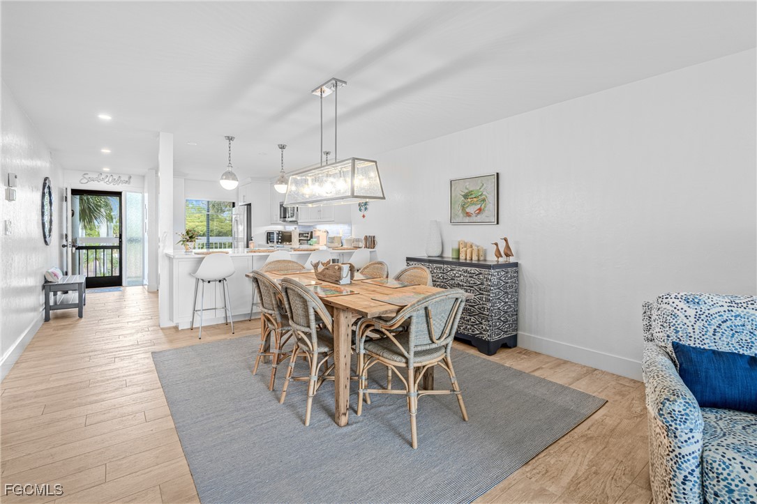 2 Bed Waterfront Home for Sale in Sanibel, photo 7