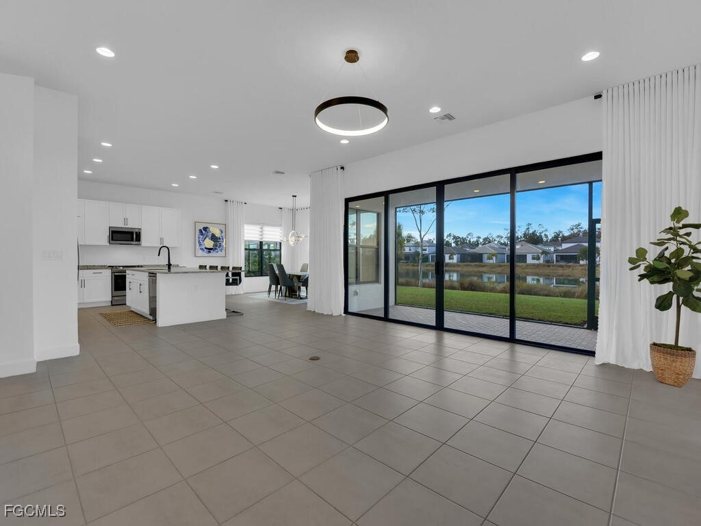 5 Bed Waterfront Home for Sale in Estero, photo 7