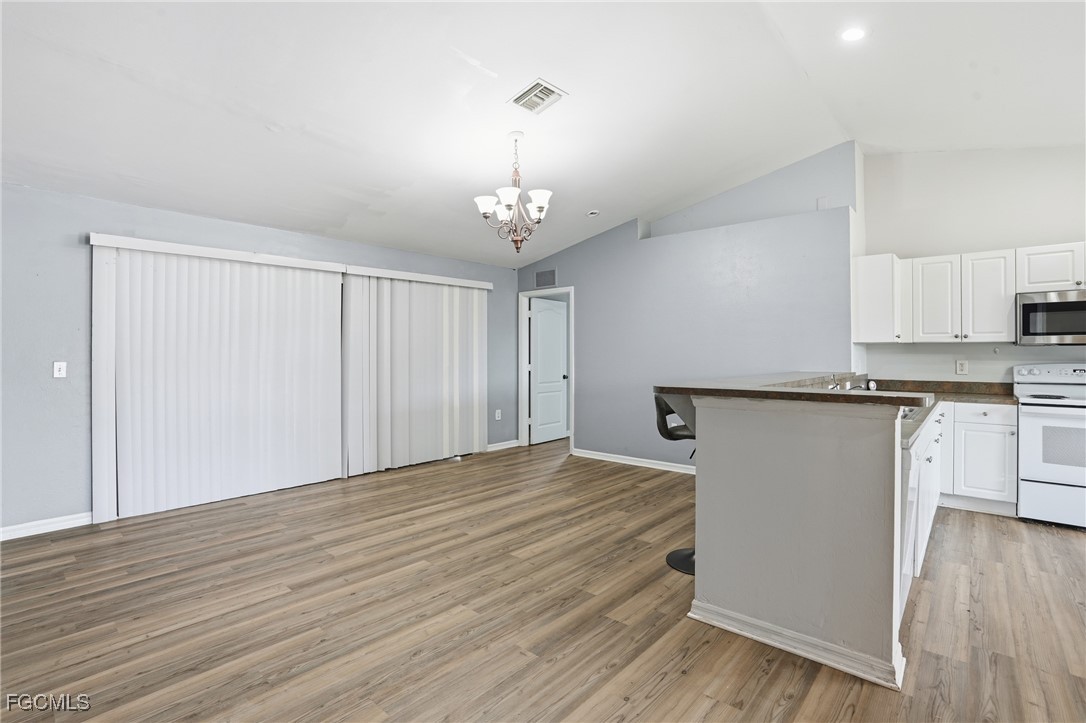 3 Bed SingleFamilyResidence for Sale in Lehigh Acres, FL — photo 7