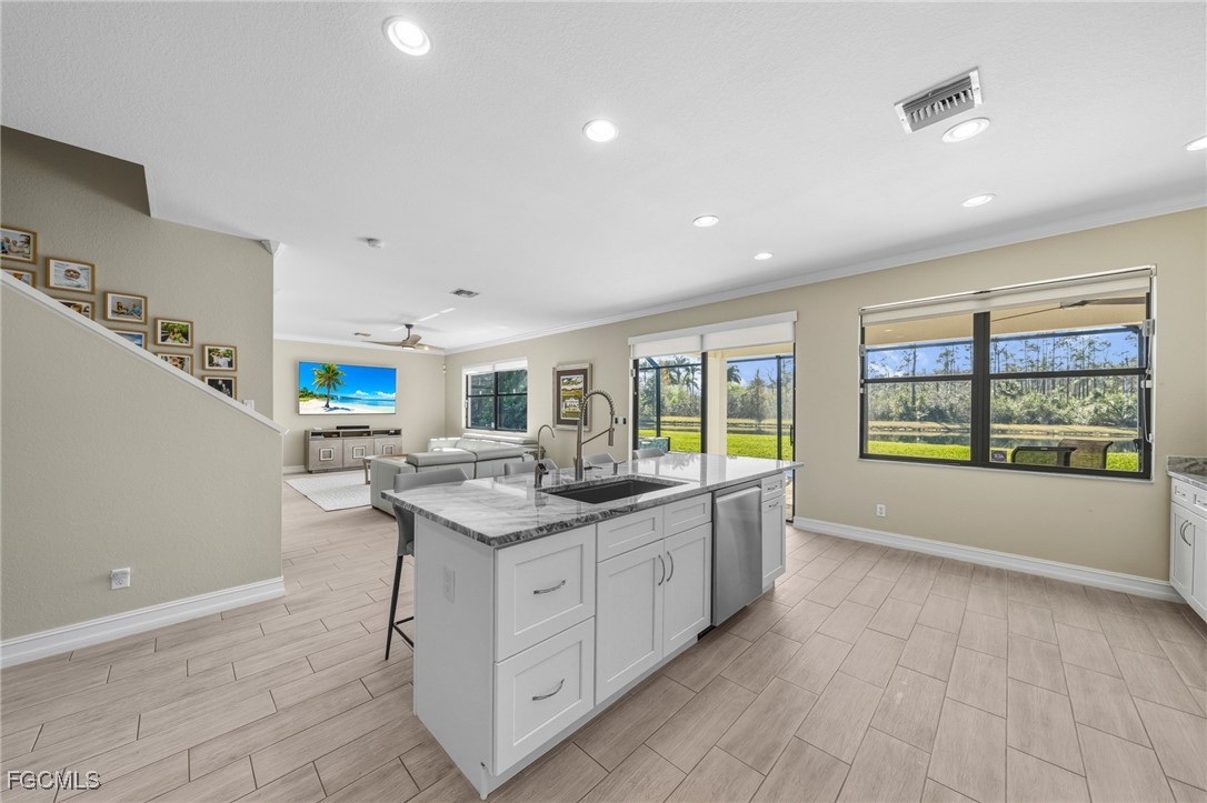 4 Bed Pool Home for Sale in Reflection Isles, photo 7