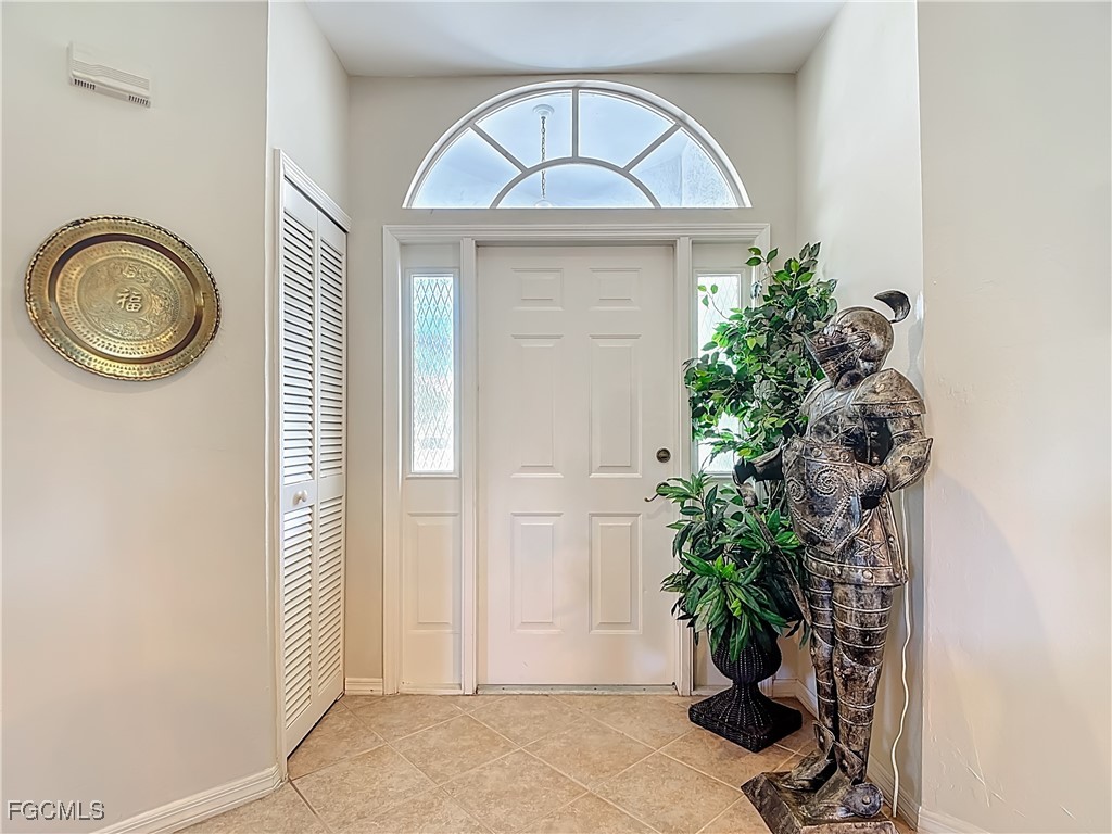 2 Bed SingleFamilyResidence for Sale in North Fort Myers, FL — photo 7