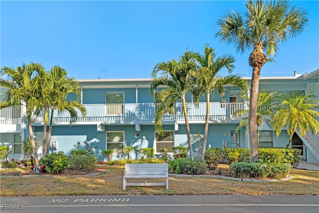 2 Bed Pool Home for Sale in Cape Coral, photo 7