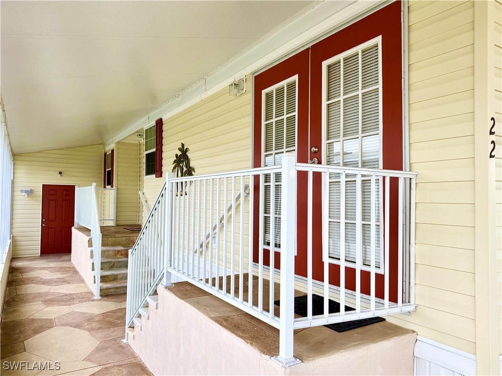 2 Bed ManufacturedHome for Sale in Naples, FL, $279,000 — photo 7
